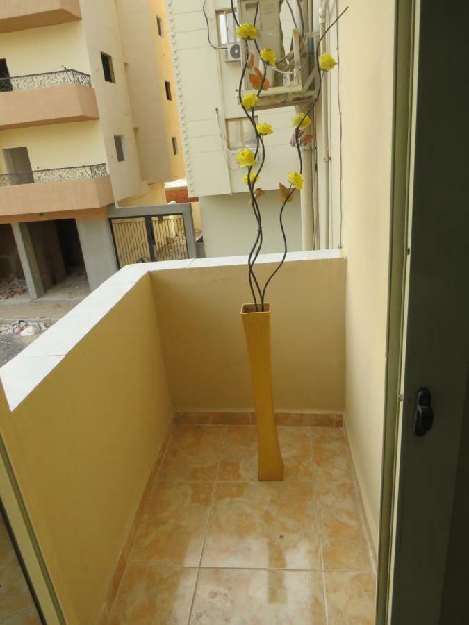 Apartments Ocean Breeze Redsealine 洪加達 外观 照片