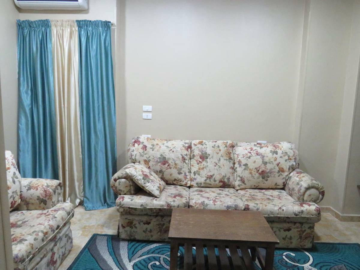 Apartments Ocean Breeze Redsealine 洪加達 外观 照片